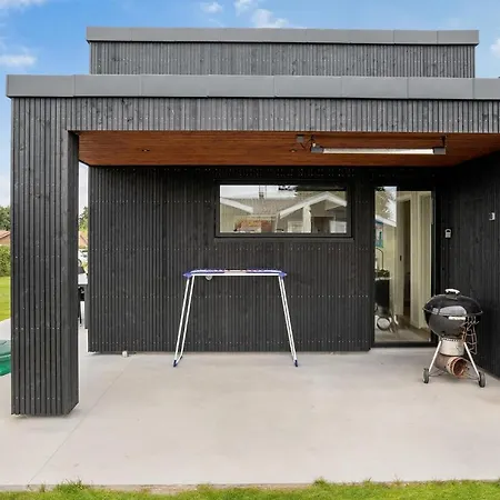 Vakantiehuis Awesome In With Sauna